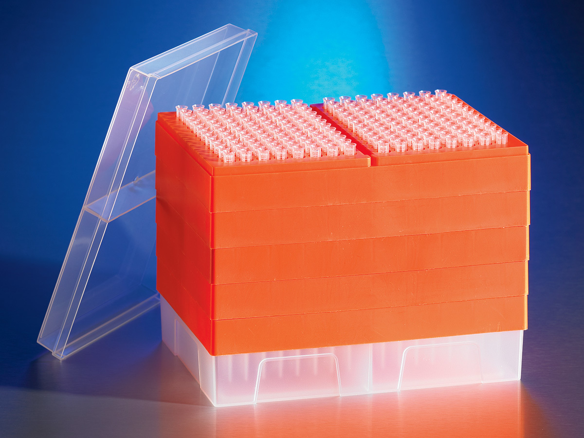 Corning® DeckWorks Tip Station